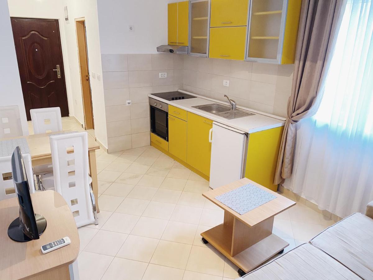 Apartments Sneki Baosic Luaran gambar