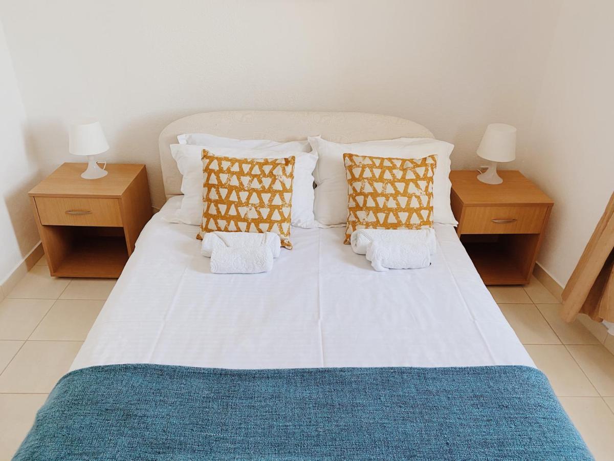Apartments Sneki Baosic Luaran gambar