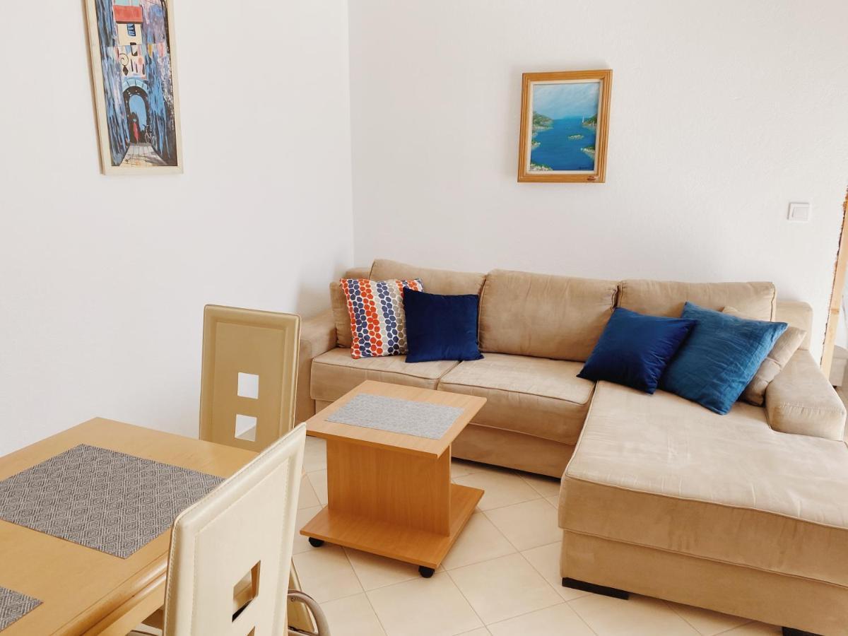 Apartments Sneki Baosic Luaran gambar